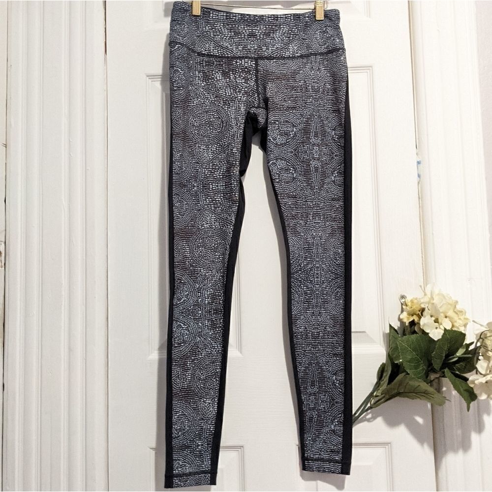 Lululemon Wunder Under Pant Bead Envy Gray Legging Workout Active Size 8